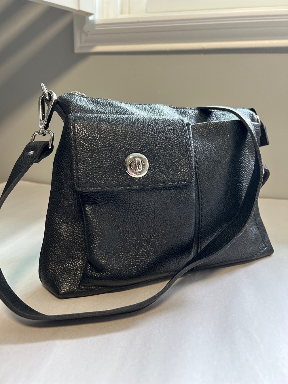 Roots The Villager Cervino Pebbled Black Leather Crossbody Bag